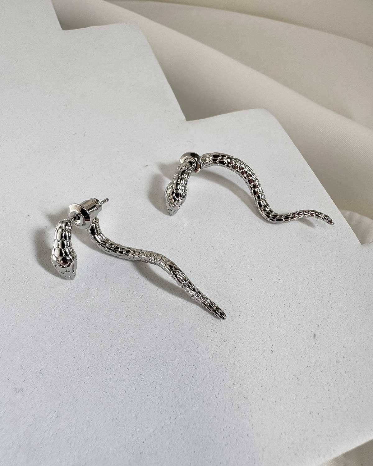 Snake Threader Earrings - White Gold Earrings ISLYcurated