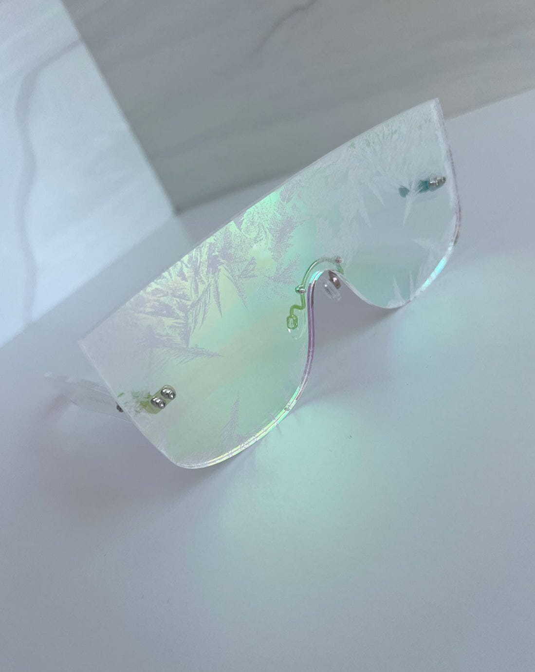 Frozen Shield Glasses - Iridesent Glasses ISLYNYC