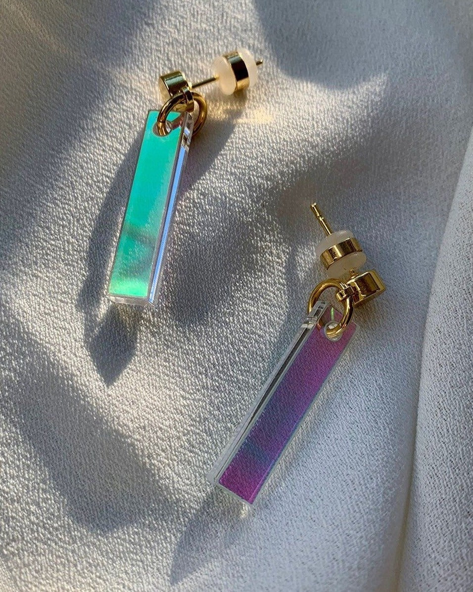 SHORT STICK EARRING - IRIDESCENT Earrings ISLYNYC