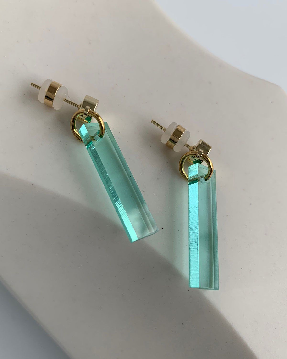 Short Stick Earrings - Glass Green EARRINGS ISLYNYC