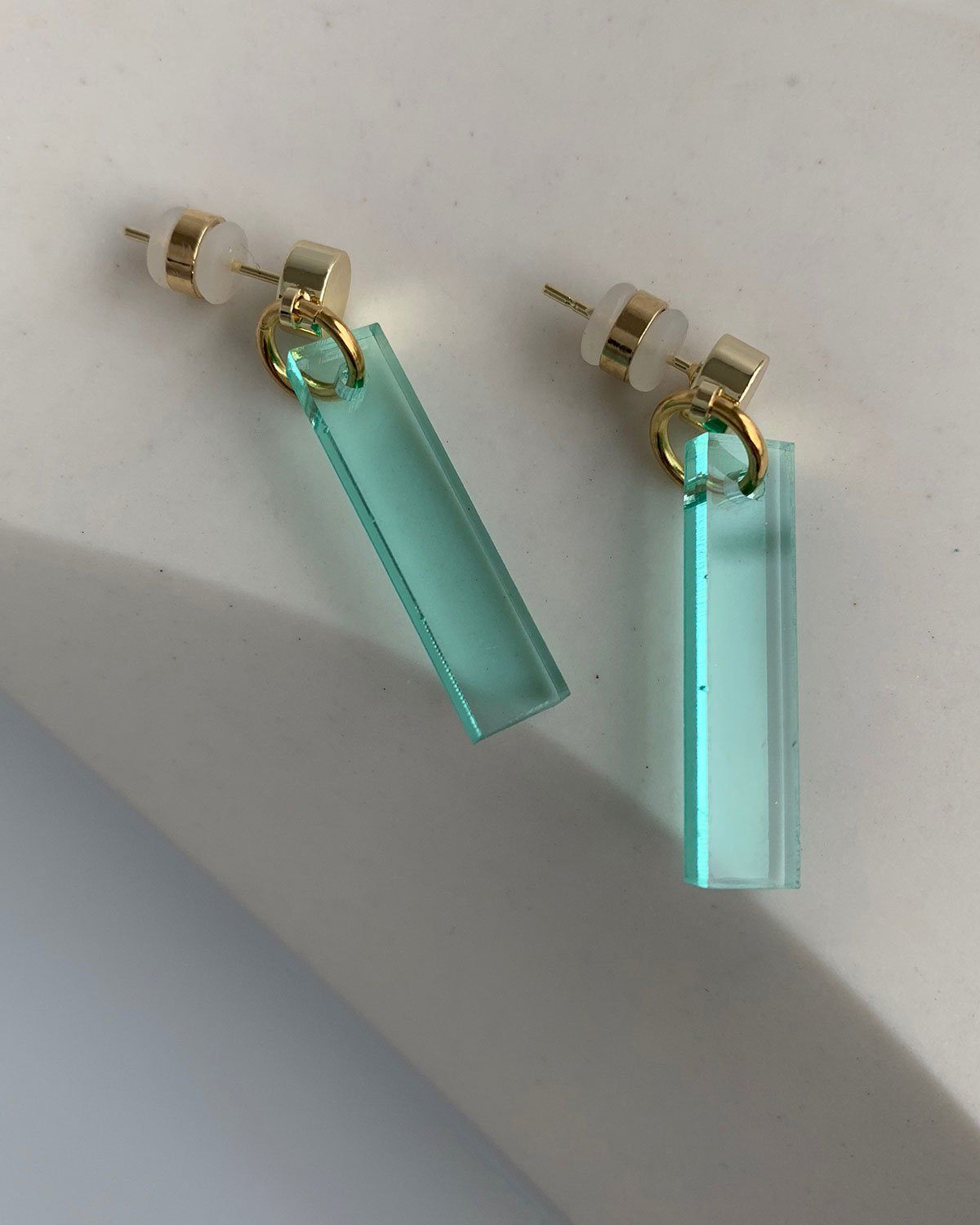 Short Stick Earrings - Glass Green EARRINGS ISLYNYC