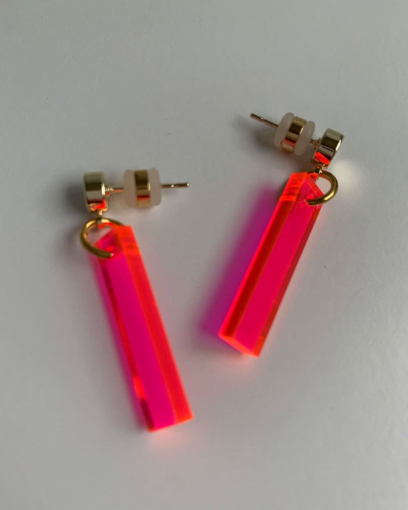 Short Stick Earrings - Neon Pink EARRINGS ISLYNYC 