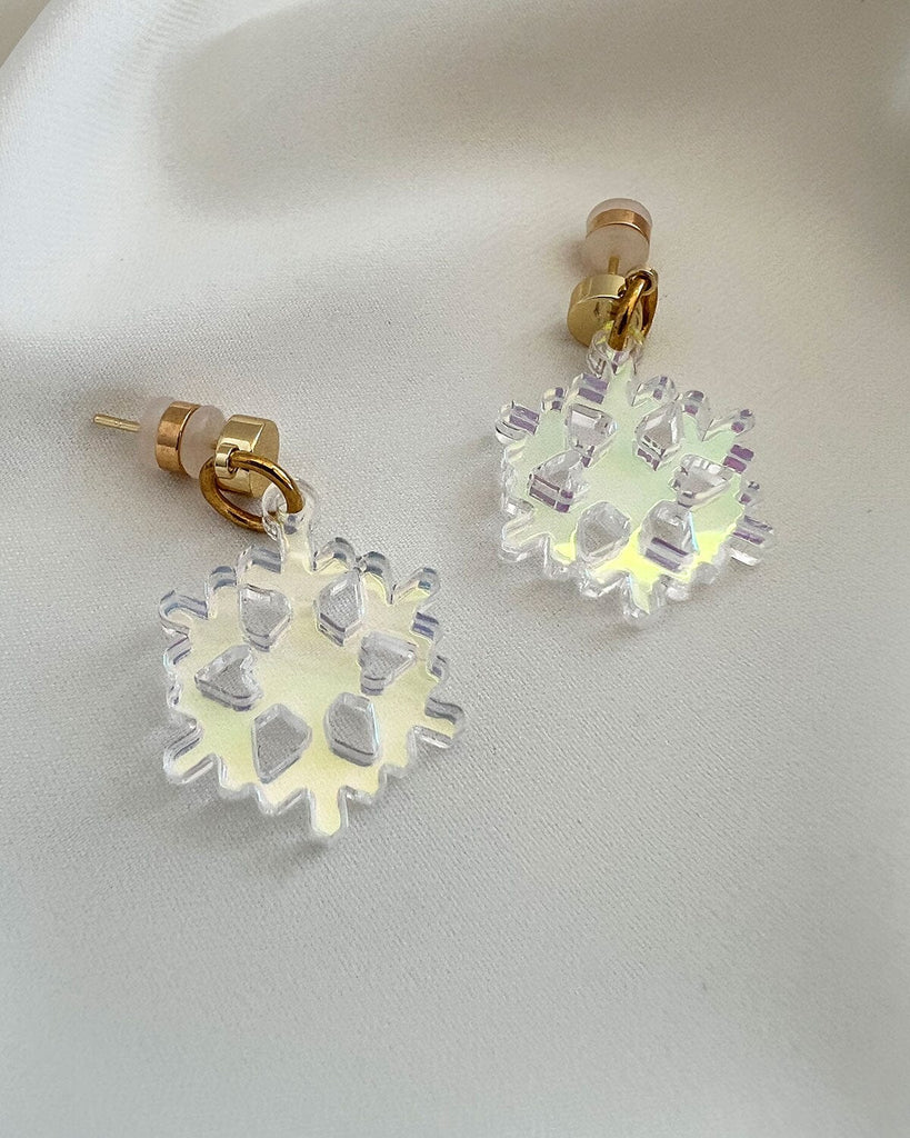 Snowflake Charm Earrings - Iridescent EARRINGS ISLYNYC 