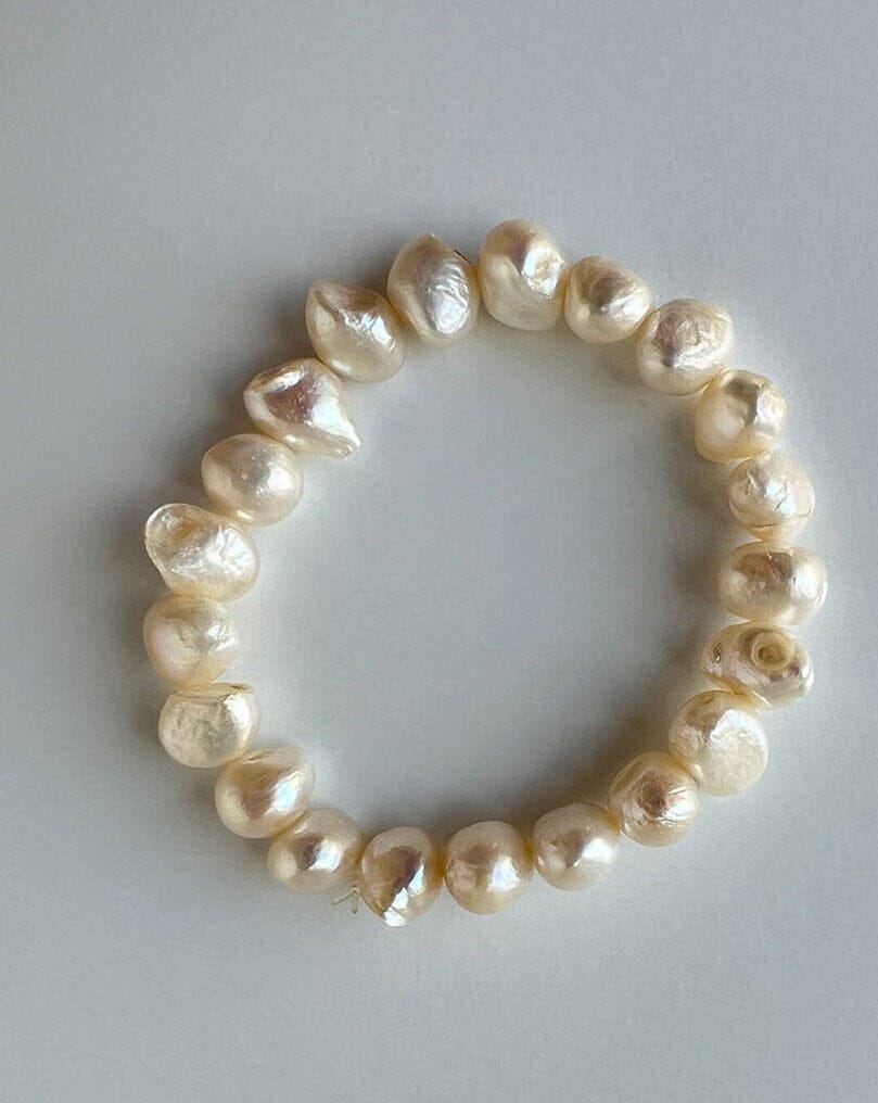 Toothy Freshwater Pearl Bracelet Bracelets ISLYNYC